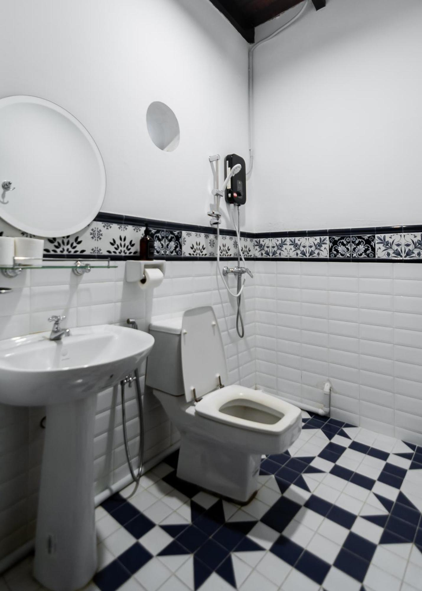 Guest house Heritage By Aayu Penang